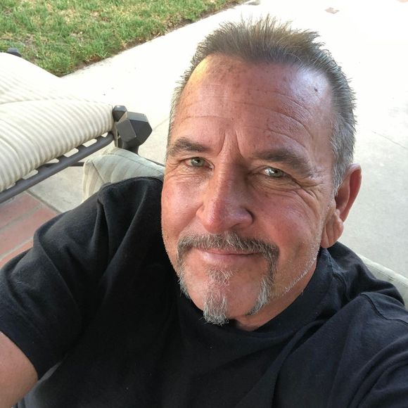 Meet your Posher, Carl - Picture 1 of 1